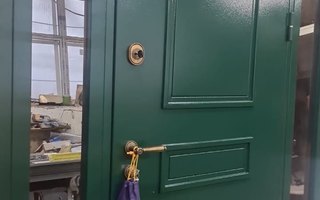 входная дверь с терморазрывом и стеклопакетами